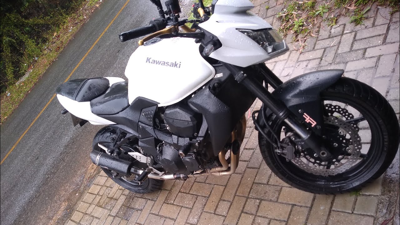 Código de falha F1 na z750