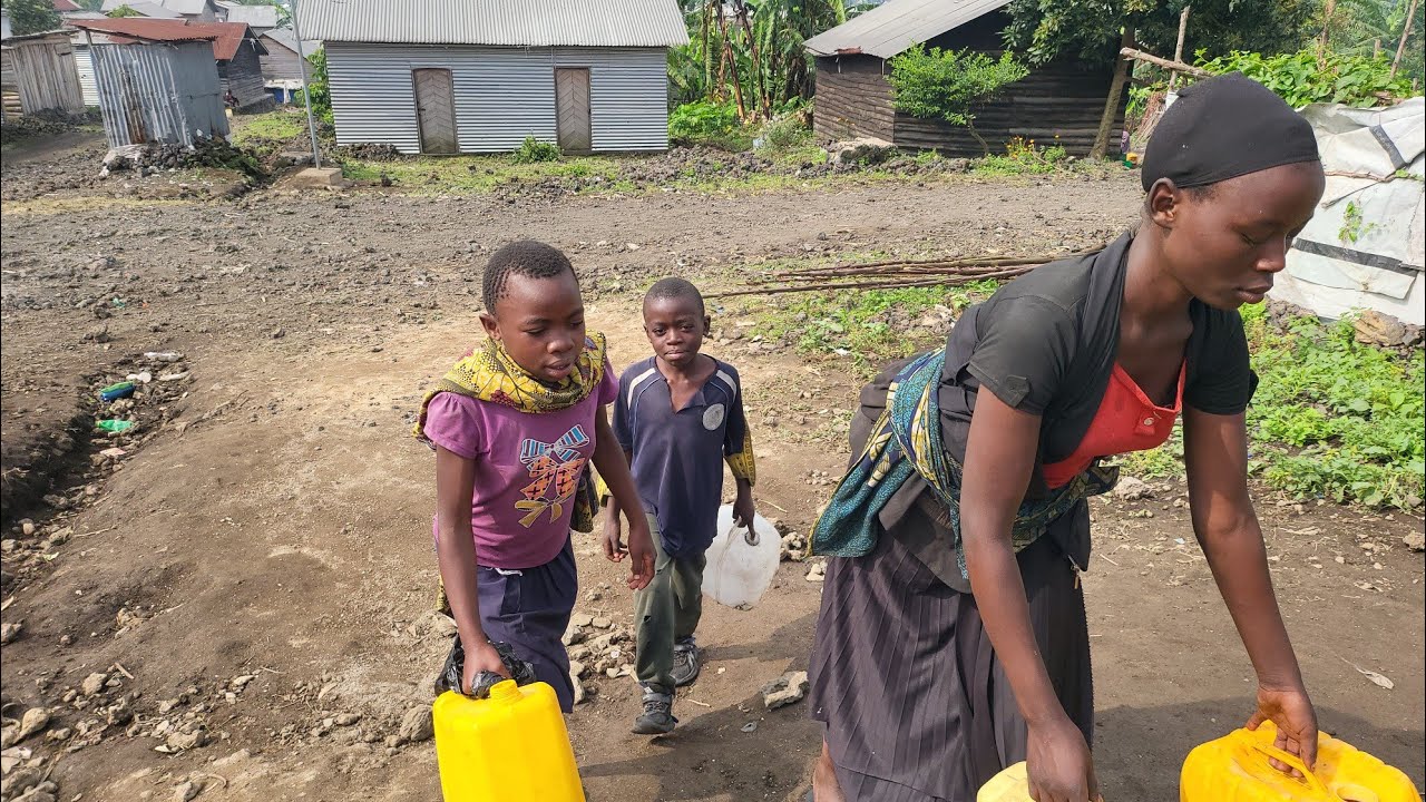 L'eau à Bujari:la fin d'un calvaire de 50 ans grâce à Bahati Musanga Erasto 