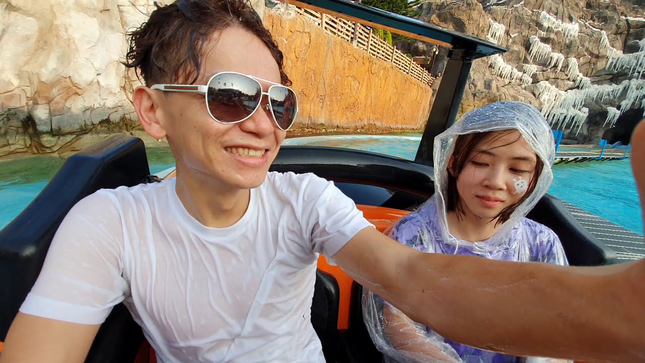 Iceberg roller coaster 冰山過山車｜珠海長隆海洋王國