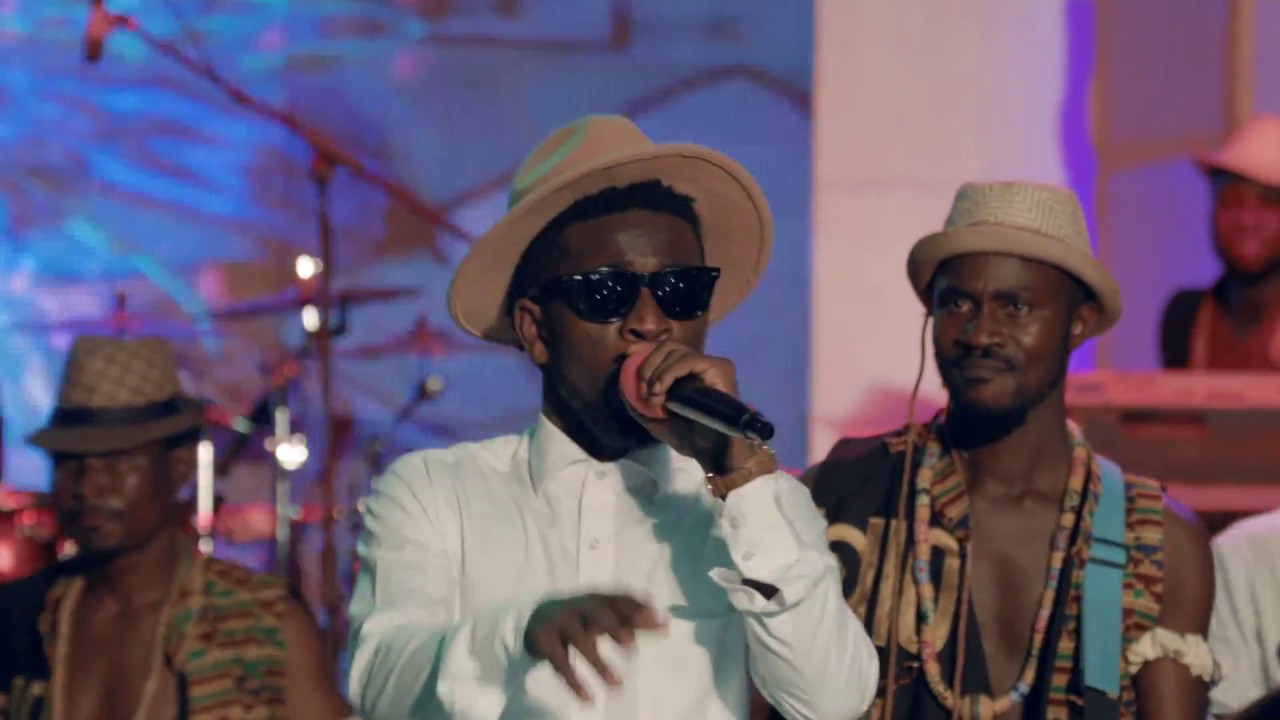 Bisa Kdei ft U10 - Sparkling Moment 2015