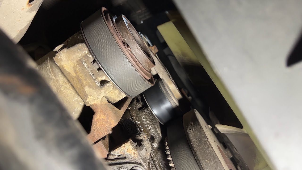 2011 Dodge Ram 3500 6.7L Diesel Serpentine Belt Change