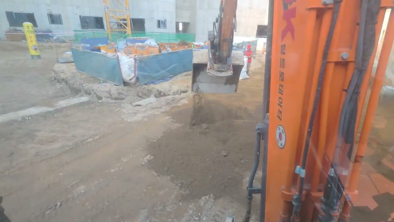 굴착기 굴삭기 포크레인  작업영상 jk틸트 excavator digger operator 