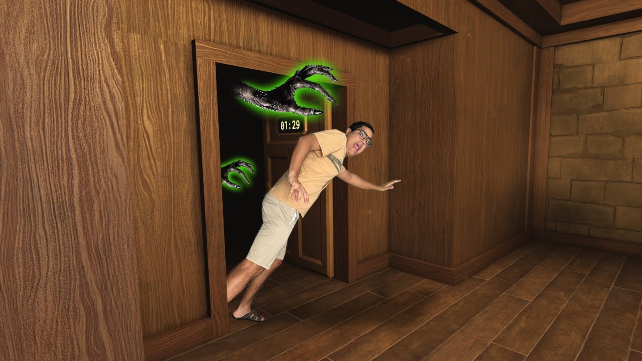 TENTEI ENTRAR NO HOTEL DE DOORS PELA PORTA DOS FUNDOS E NÃO DEU MUITO CERTO! (ROBLOX)