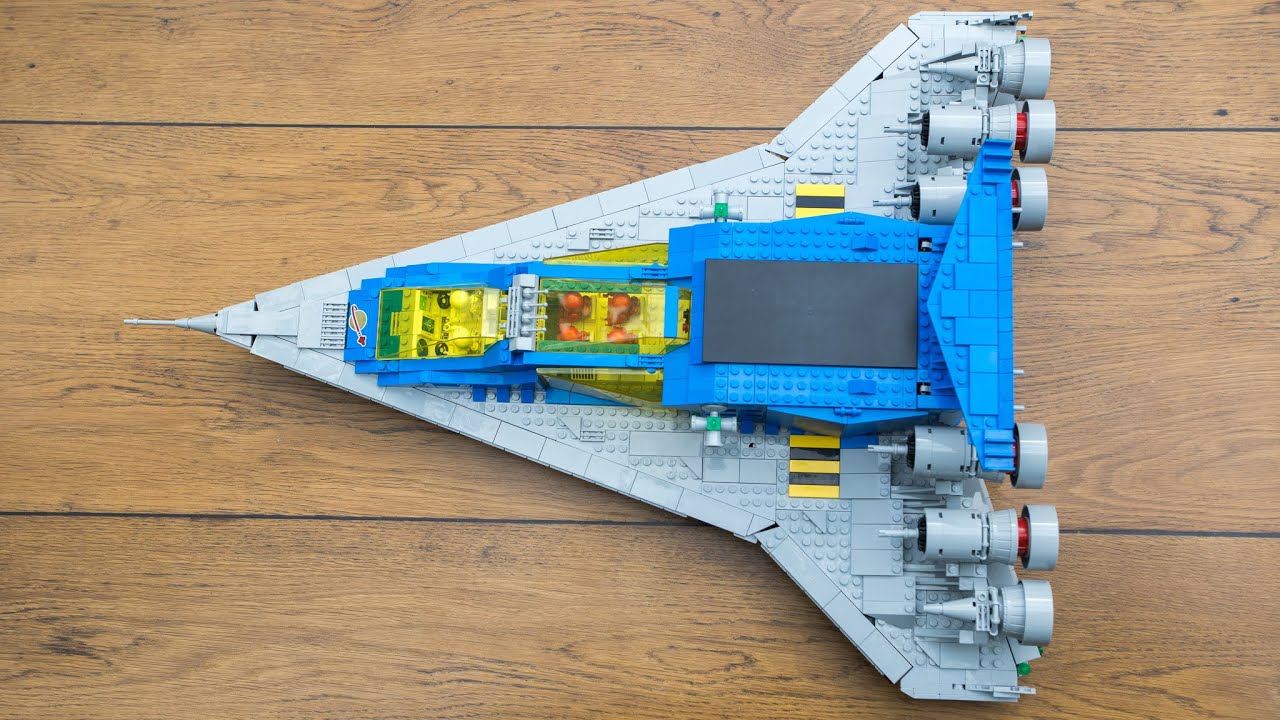 Galaxy Transport MOC - 2x Lego set 10497