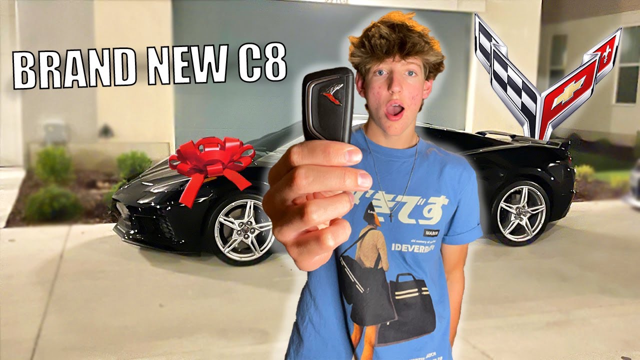 ПОЛУЧАЮ СВОЙ C8 Corvette 2021 года в 18 лет!!!