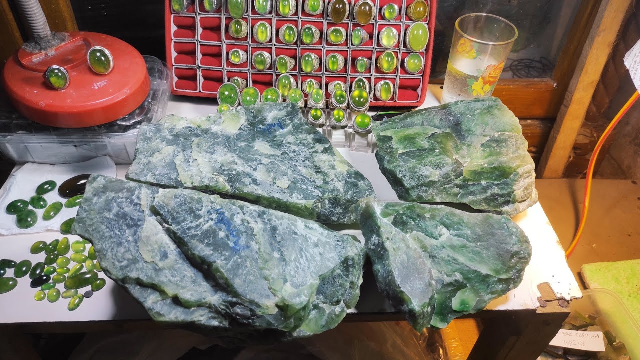 viral 150 juta dapat 4 bongkahan idocrase lumut Aceh dan totol sayar