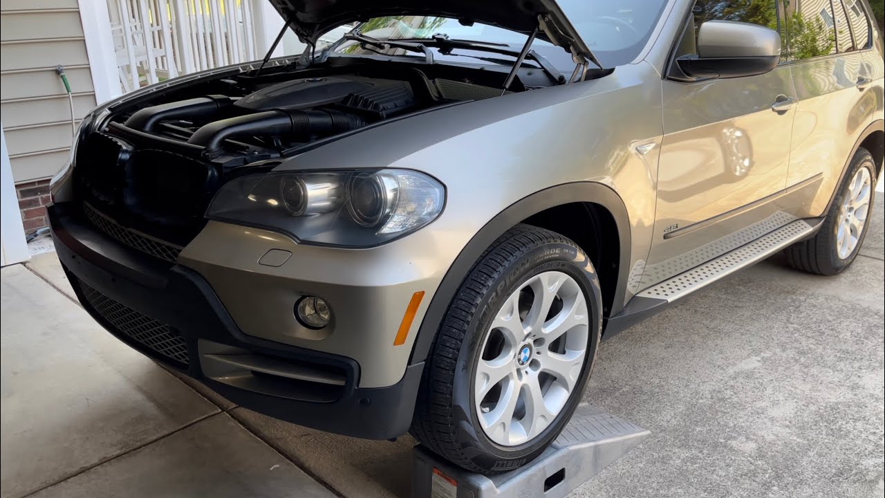 2008 BMW X5 4.8i E70 N62 — замена жидкости переднего дифференциала — секретный инструмент = Eazy ...