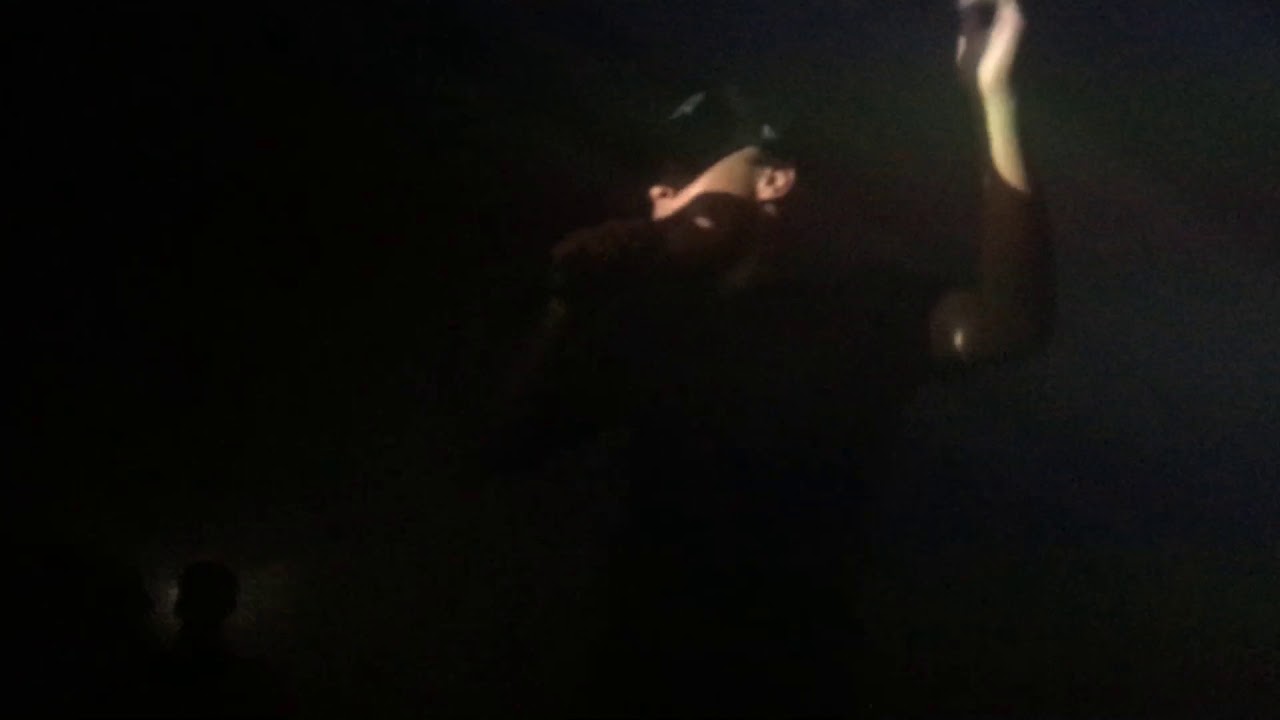 ecco2k - Happily Ever After Live in Brno 16.10.17