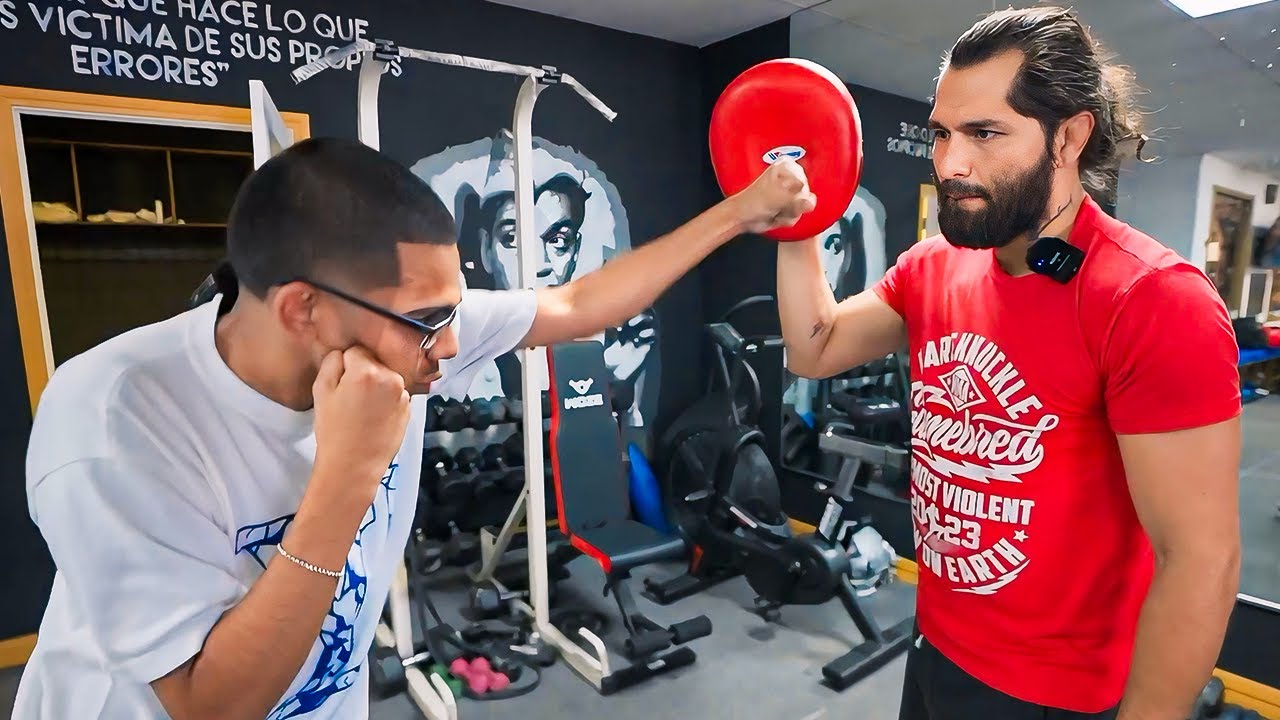 Jorge Masvidal TRAINS N3on..