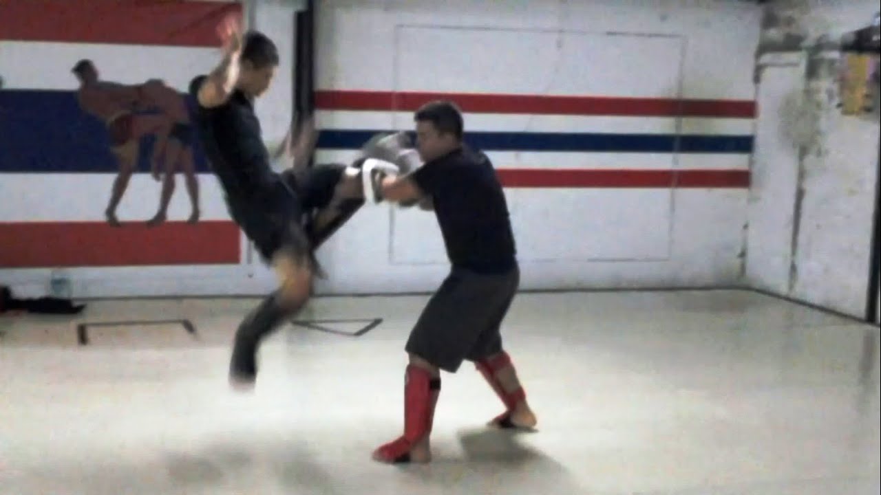 Muay Boran: Knee Strikes