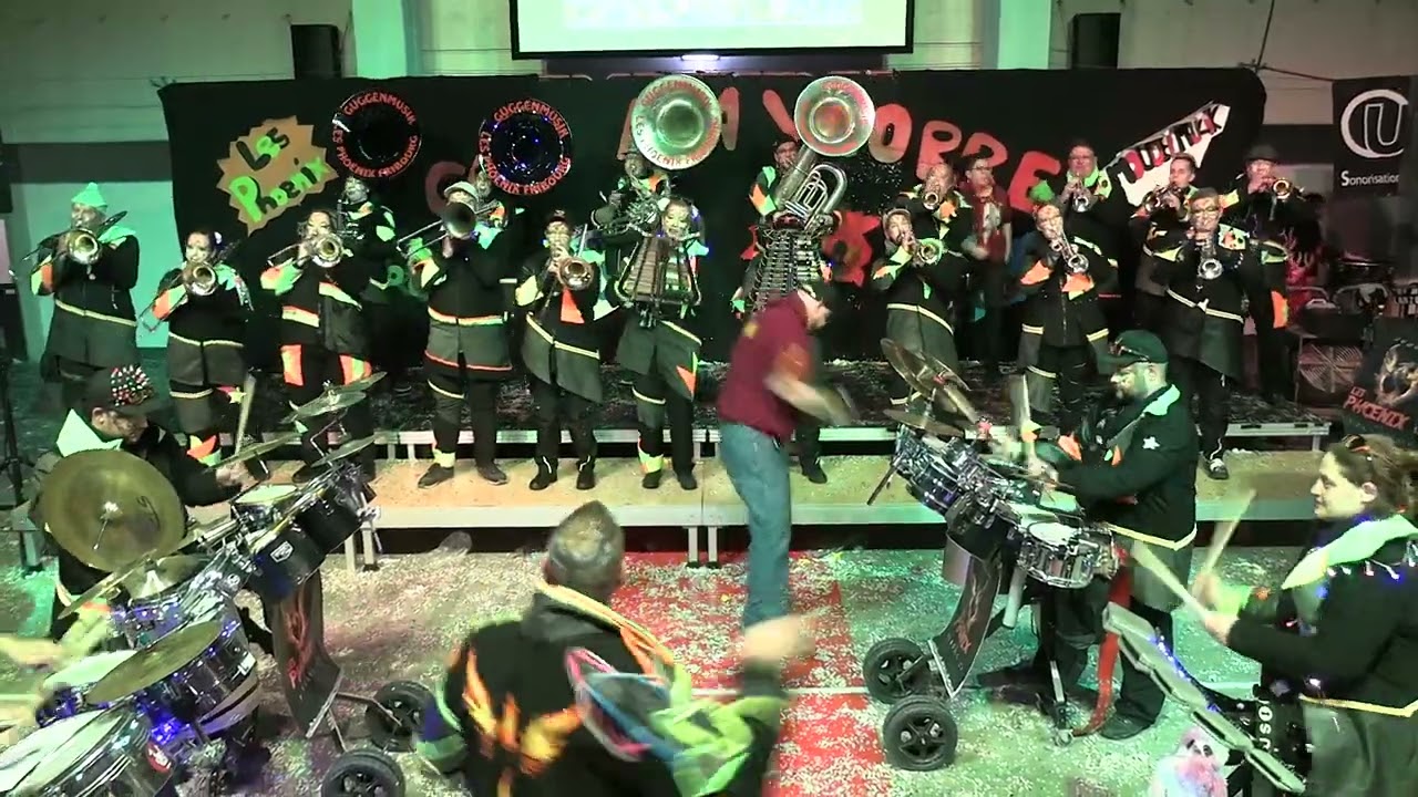 Guggenmusik Les Phoenix Fribourg / Carnaval Vallorbe 2024 Part9