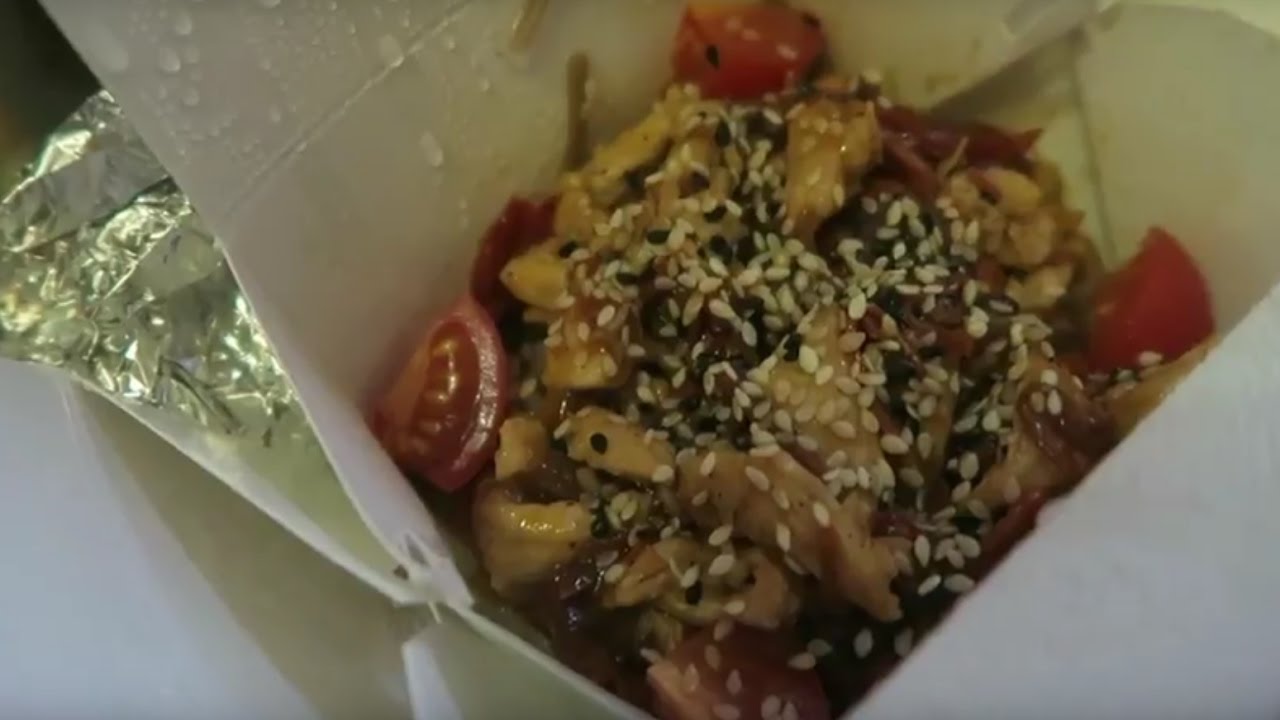 Experimentando delivery da Ucrania | Yakisoba