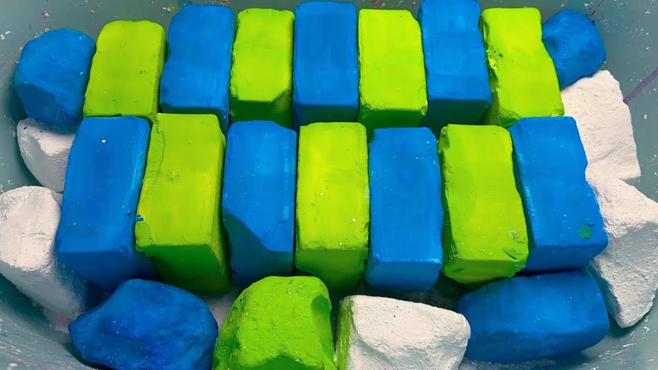 60+ Soft Dyed & PJ Fresh Gym Chalk Blocks Crush ASMR 💖 Oddlysatisfying Sleepaid #gymchalk #asmr 
