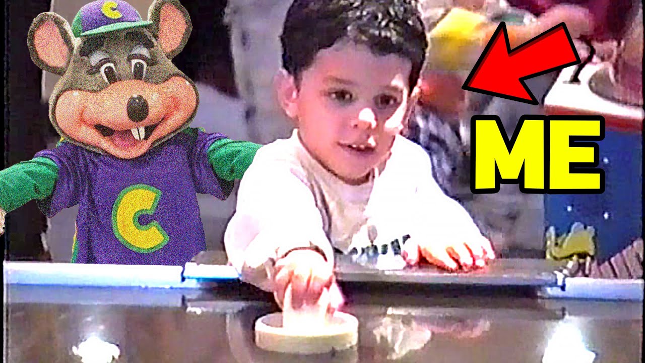 Chuck E Cheese in 1992 (RARE FOOTAGE)