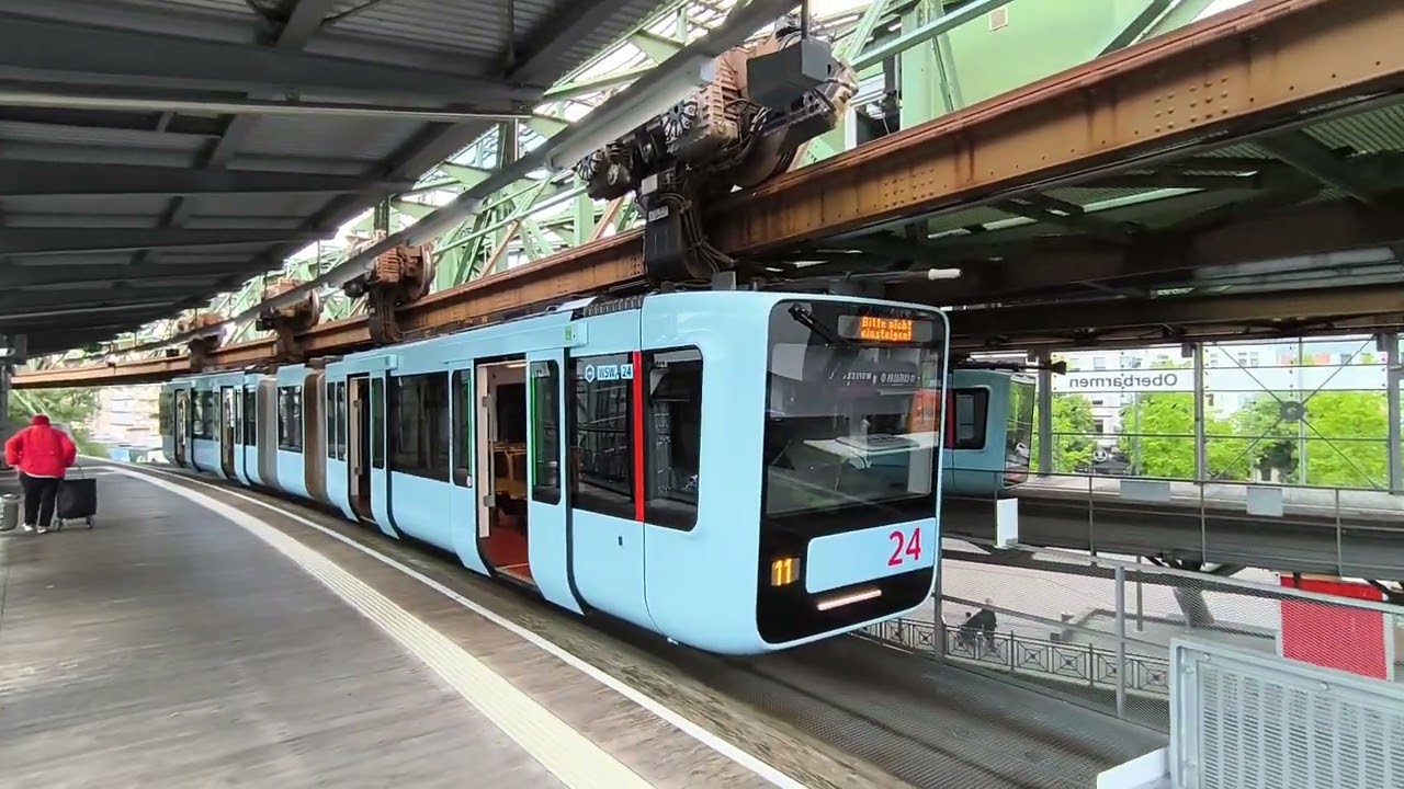 Schweben durch das sommerliche Wuppertal am 22.05.2025 mit GTW 14/24.