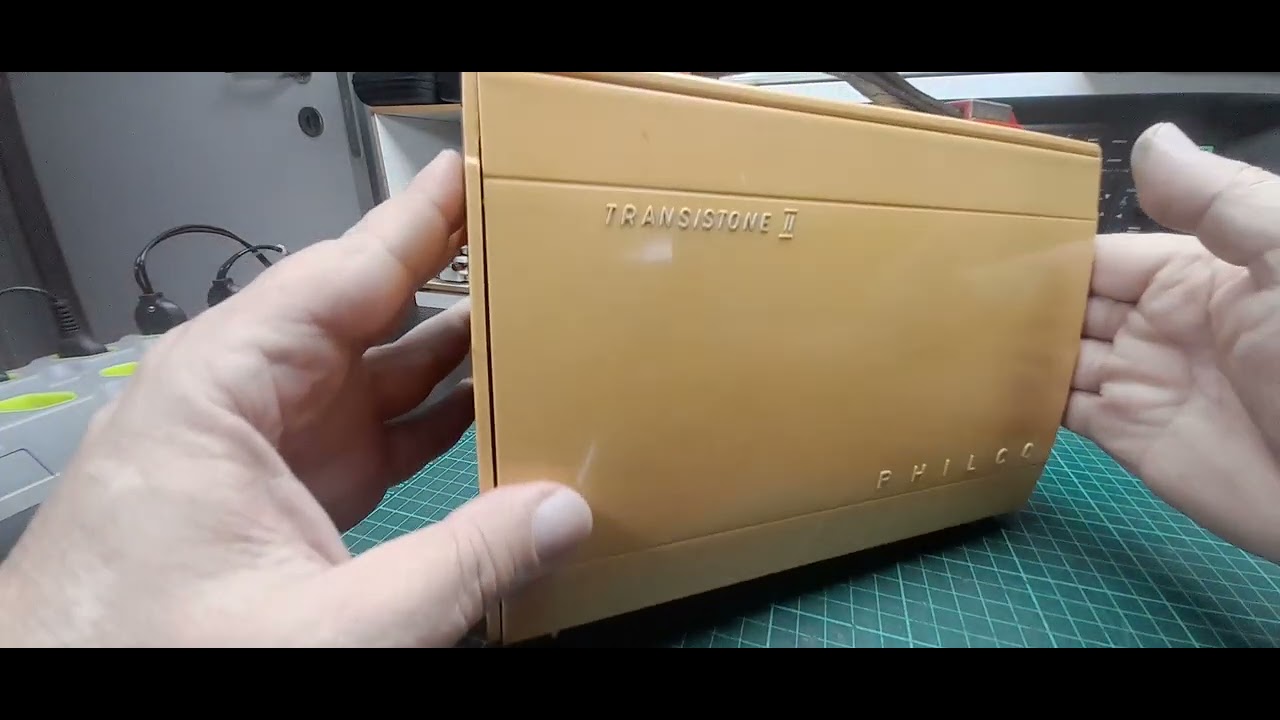 RADIO PHILCO - MODELO B460 TRANSISTONE 2 - ANO 1965