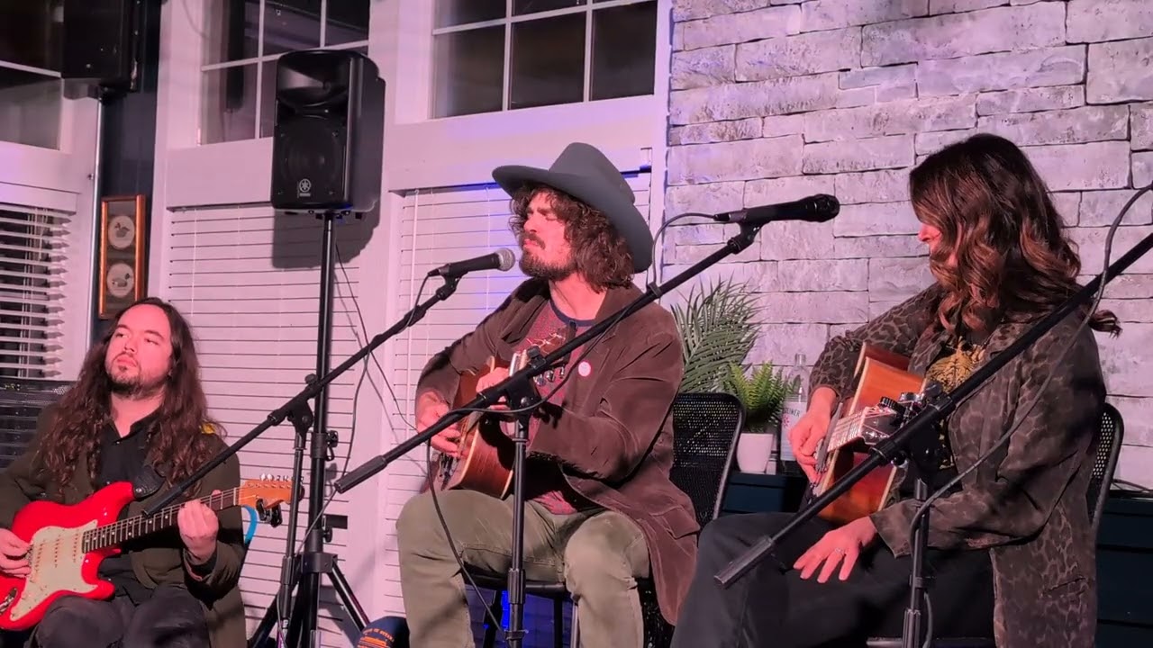 Sarcaphogas by Aaron Kelly at Harbor Stories Unplugged 