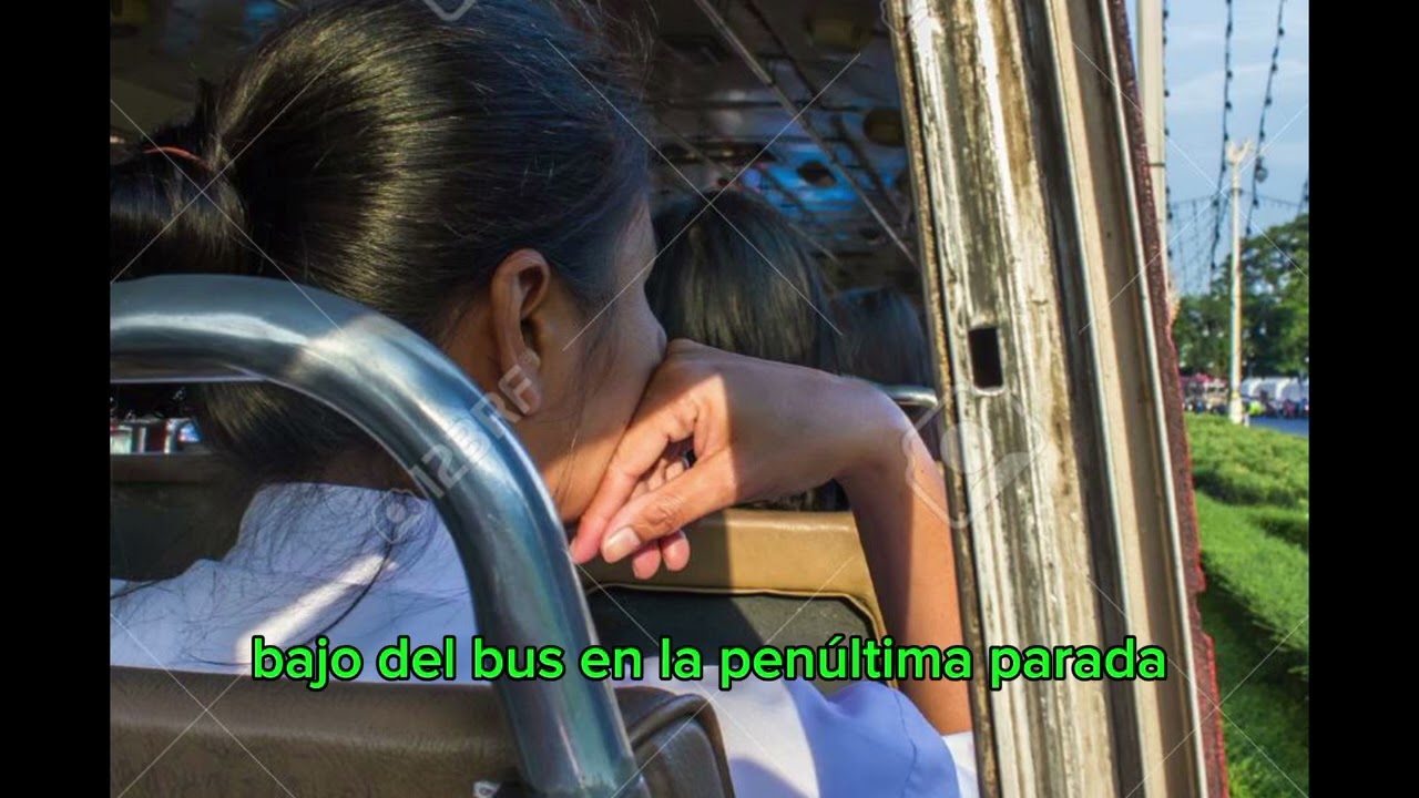 La mujer del asiento 9