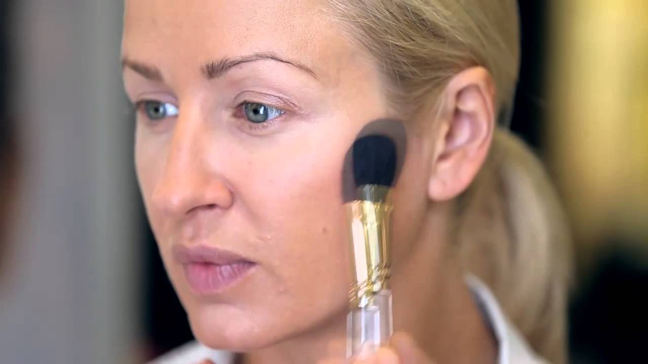 Утренний макияж за 5 минут Clarins