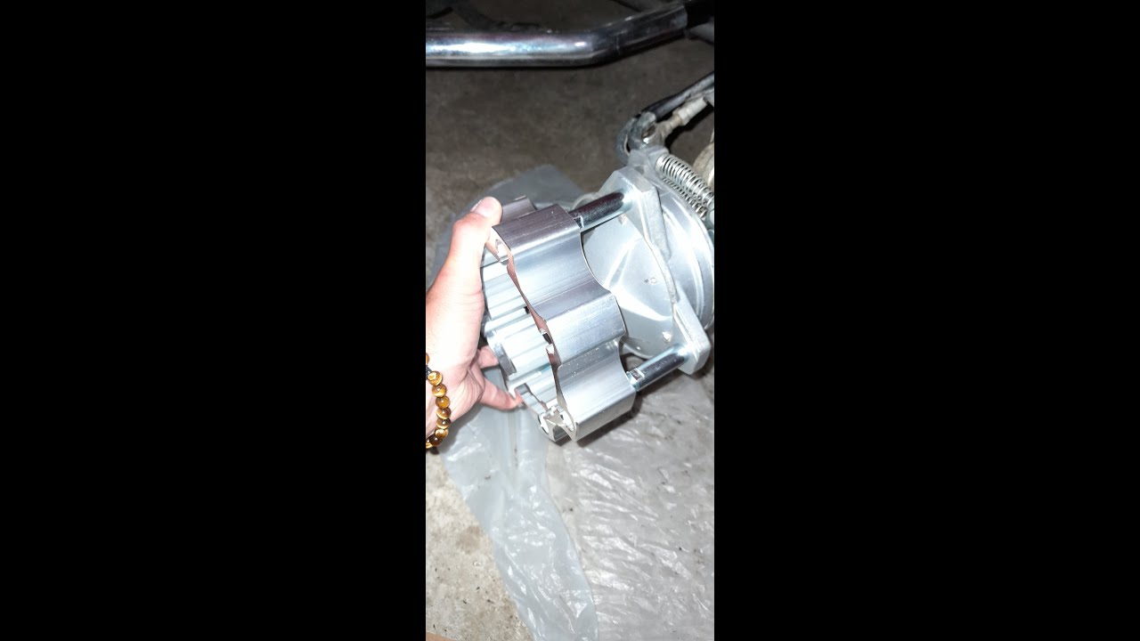 # TUTO pose d'élargisseurs de voie avant Quad SMC Barossa 250cc Bicylindre HONDA