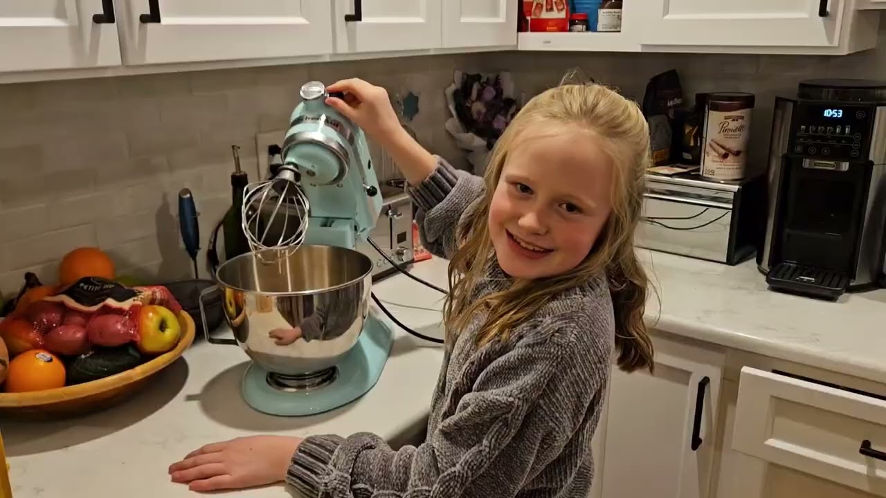 Sylvie's Cooking Show, Episode 3 - Banana Bread! 