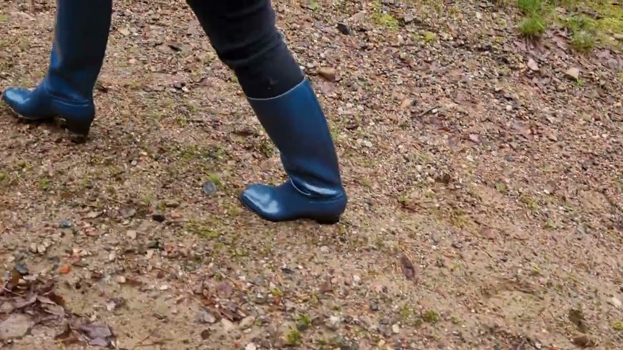 Nokia Lena blau Waldweg