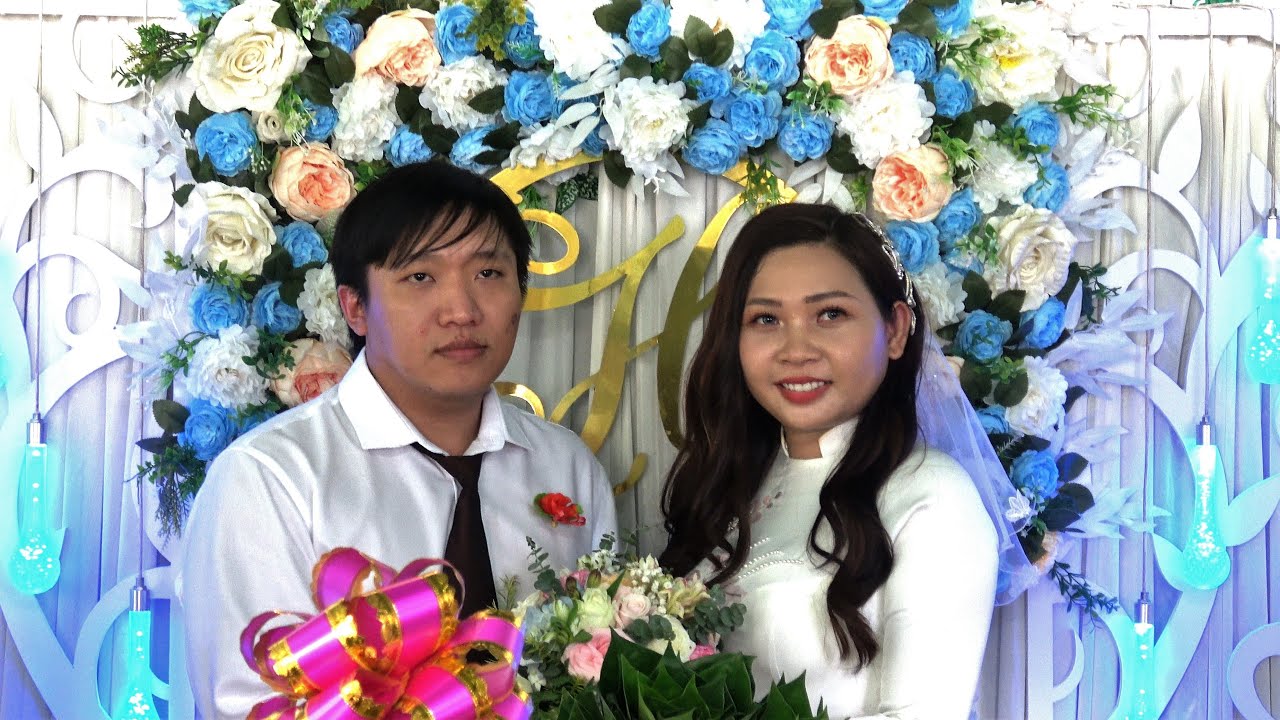 Lễ đính hôn Hoài Thương - Trọng Duy