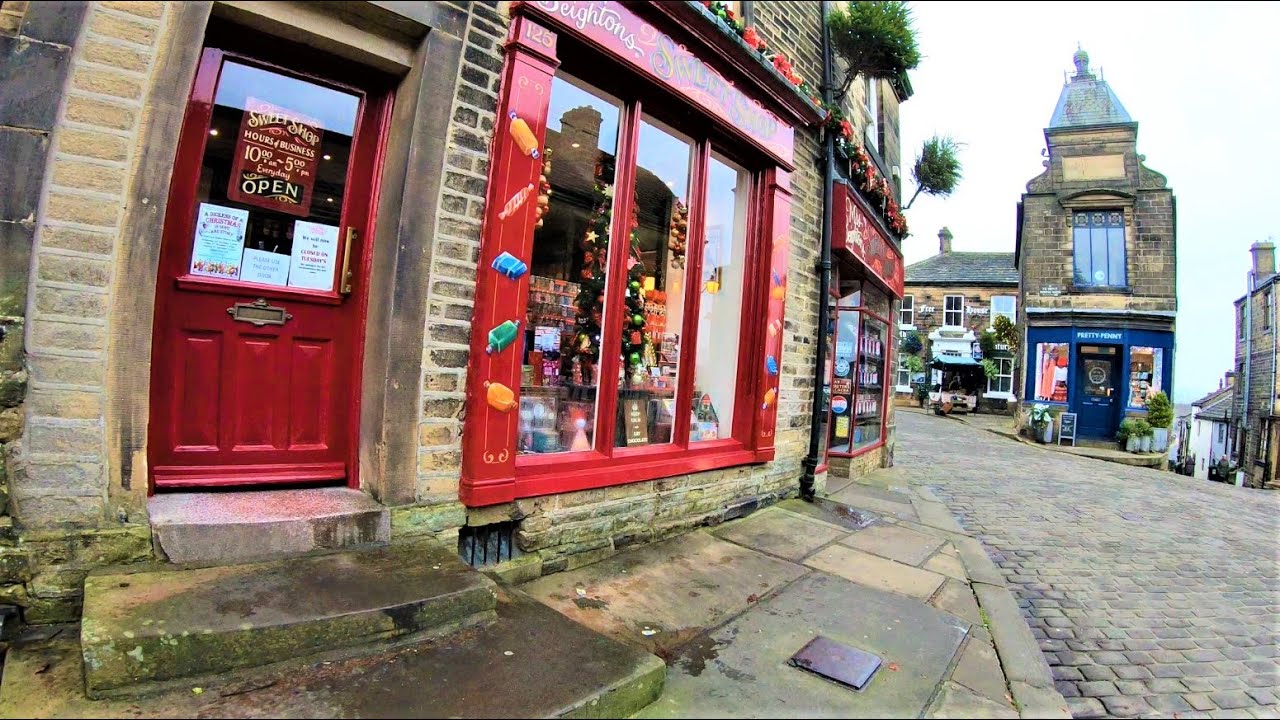 Haworth Village At Christmas | Walk Around This Beautiful Yorkshire Village