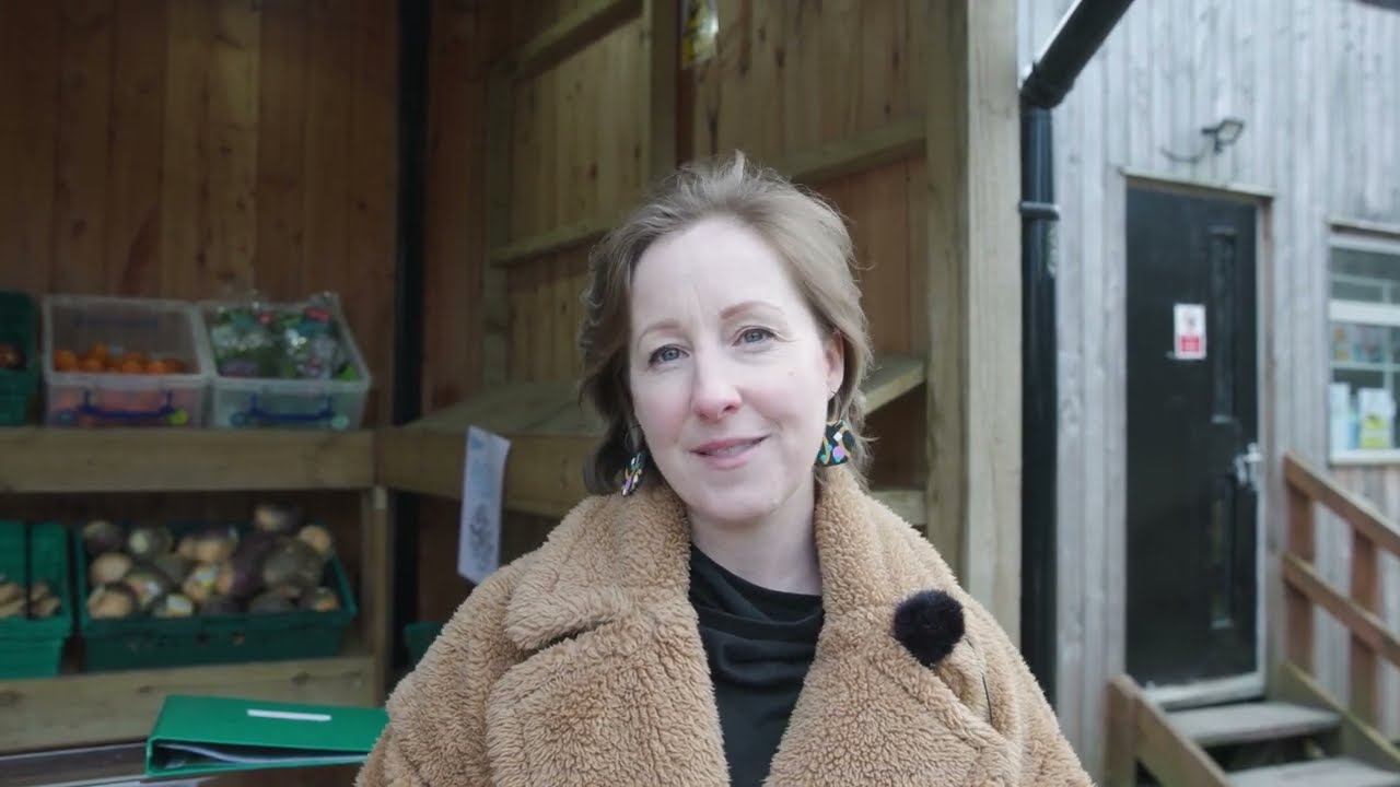 Lochwinnoch Community Larder & The Old Bank