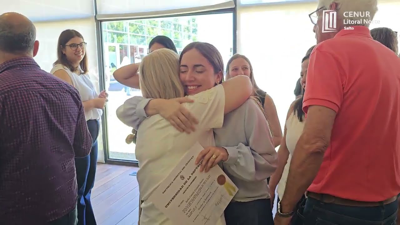 Egresados de UDELAR sede Salto - Ceremonia de entrega de títulos en el Aula Magna (Noviembre 2025)