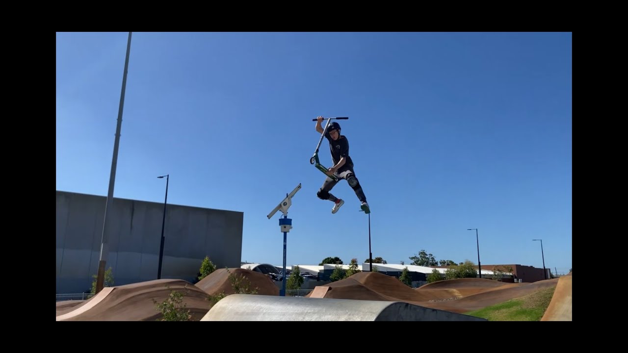 3 WAY GAME OF SCOOT AT BAYSWATER SKATEPARK ft: @lukeeedenison