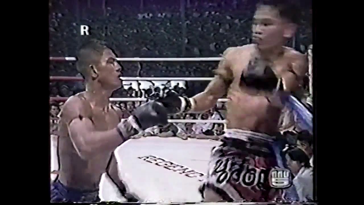 Sittichai Petbangpung vs Nong Narong Look Samrong | Muay Thai from Lumpini Stadium