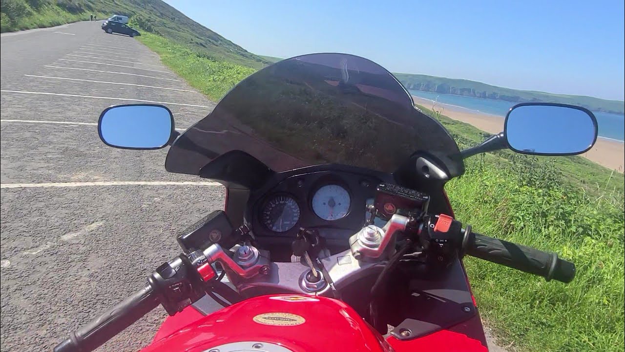 I Bought A 5th Gen VFR800FI || Does It Deserve Its Iconic Status?