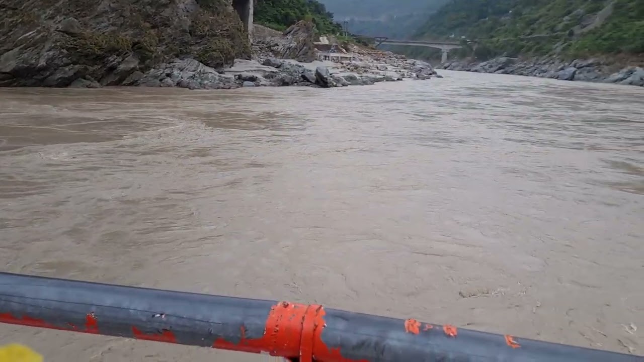 जय श्री केदारेश्वर महादेव, अलकनंदा और भागीरथी नदियों का संगम 