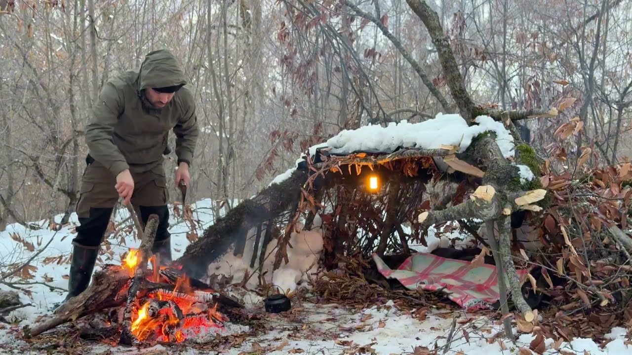 Extreme Winter Bushcraft Survival _No Tent,No Sleeping Bag ,Just Fire and Skill(OF/-11C) ASMR 