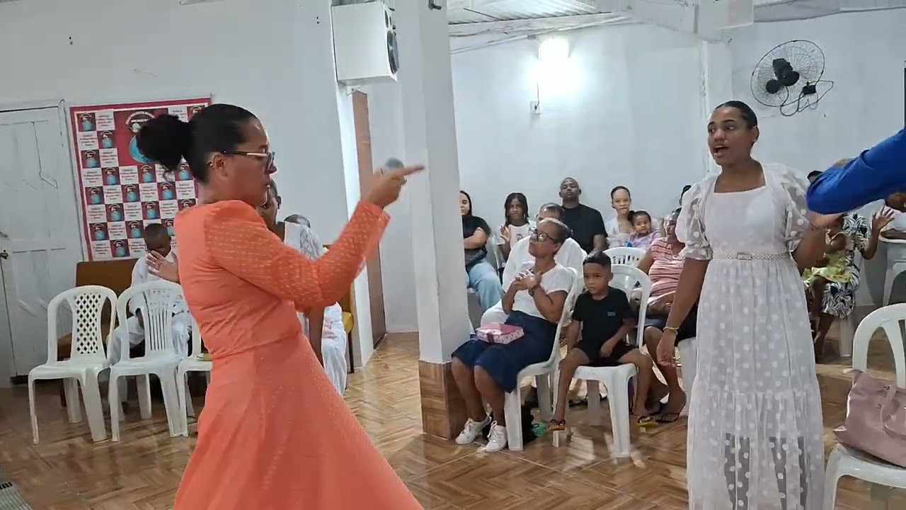 Bispa luzeni passos. 
