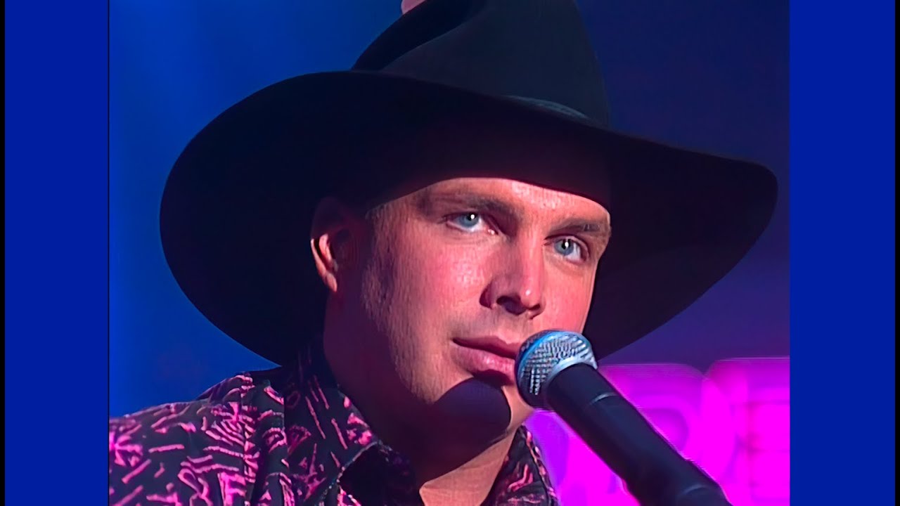 Garth Brooks • “The Thunder Rolls”/Interview • 1991 [Reelin' In The Years Archive]