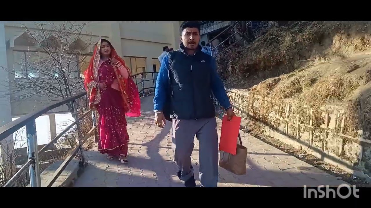 आज का ब्लॉक में हम गए अपना उत्तराखंड माता रानी के दर्शन करने के लिए सरकंडा मंदिर