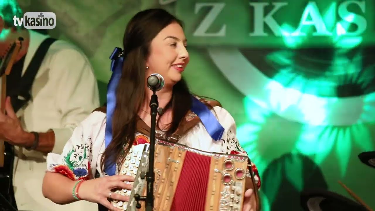Katka a dedko Kubačákovci: Na jeseň, keď chlapci rukujú