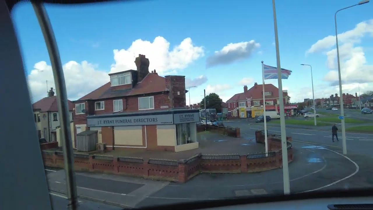 🔴 Fleetwood, Broadwater to Broadway 14 Bus Ride Lancashire October 2021