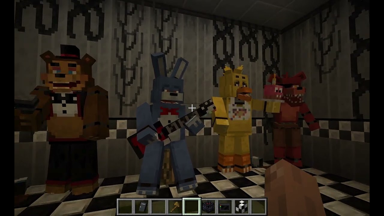 Building custom Fredbear's Family Diner in Minecraft