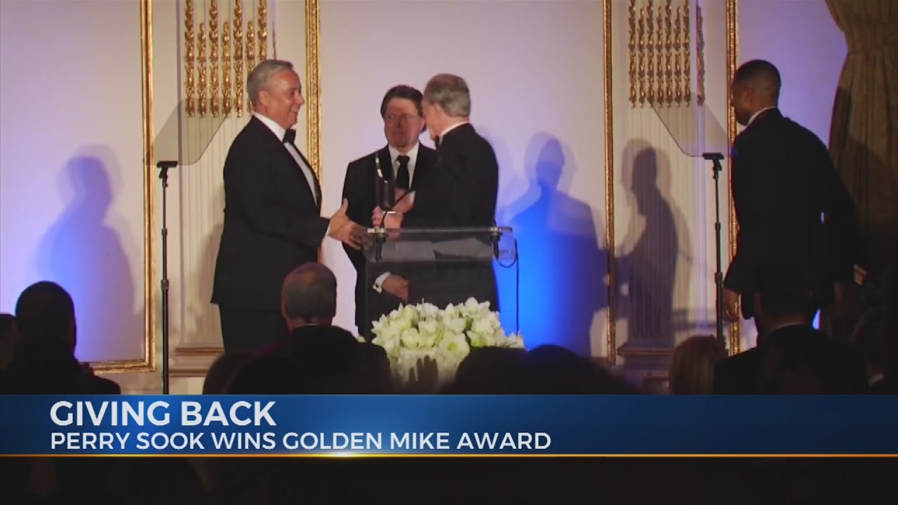 Golden Mic Award