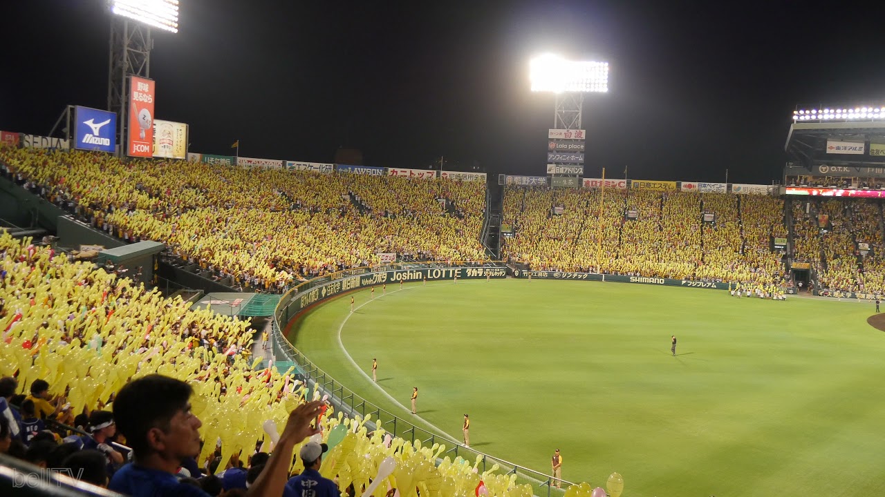 2019年最終戦 満員の甲子園でのラッキーセブンのジェット風船