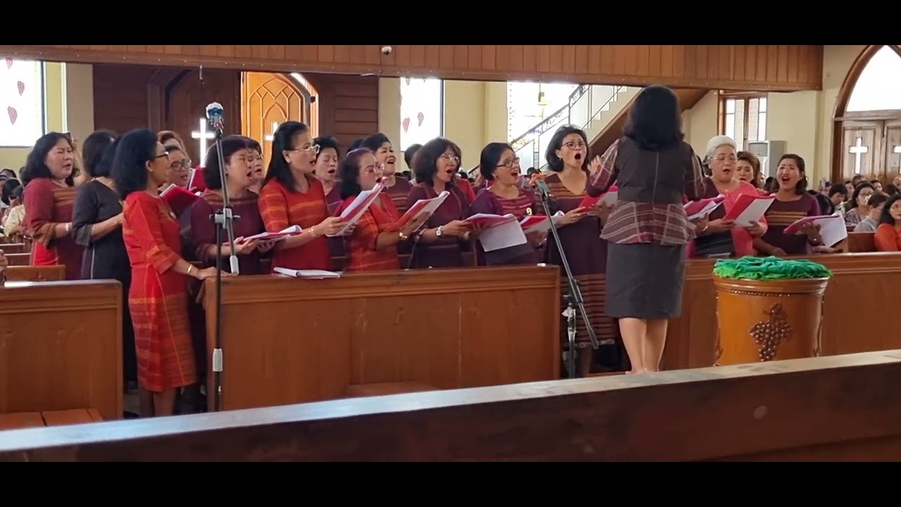 Koor Ina Gloria HKBP Rawamangun Di HKBP Kertanegara Semarang