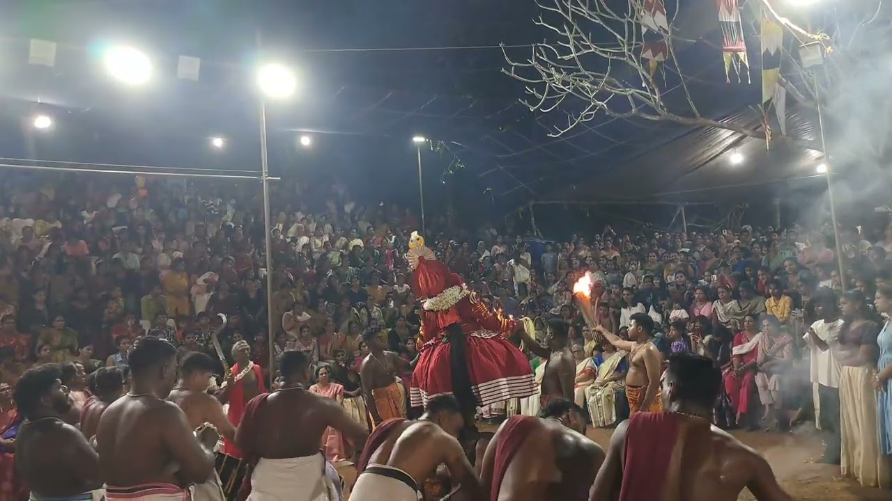  ശ്രീ വൈശ്യംപുറത് കൊല്ലരു കണ്ടി ഭാഗവതികാവ്|നാഗകാളി |Thirayattam |Malabar tradition|Kerala | 
