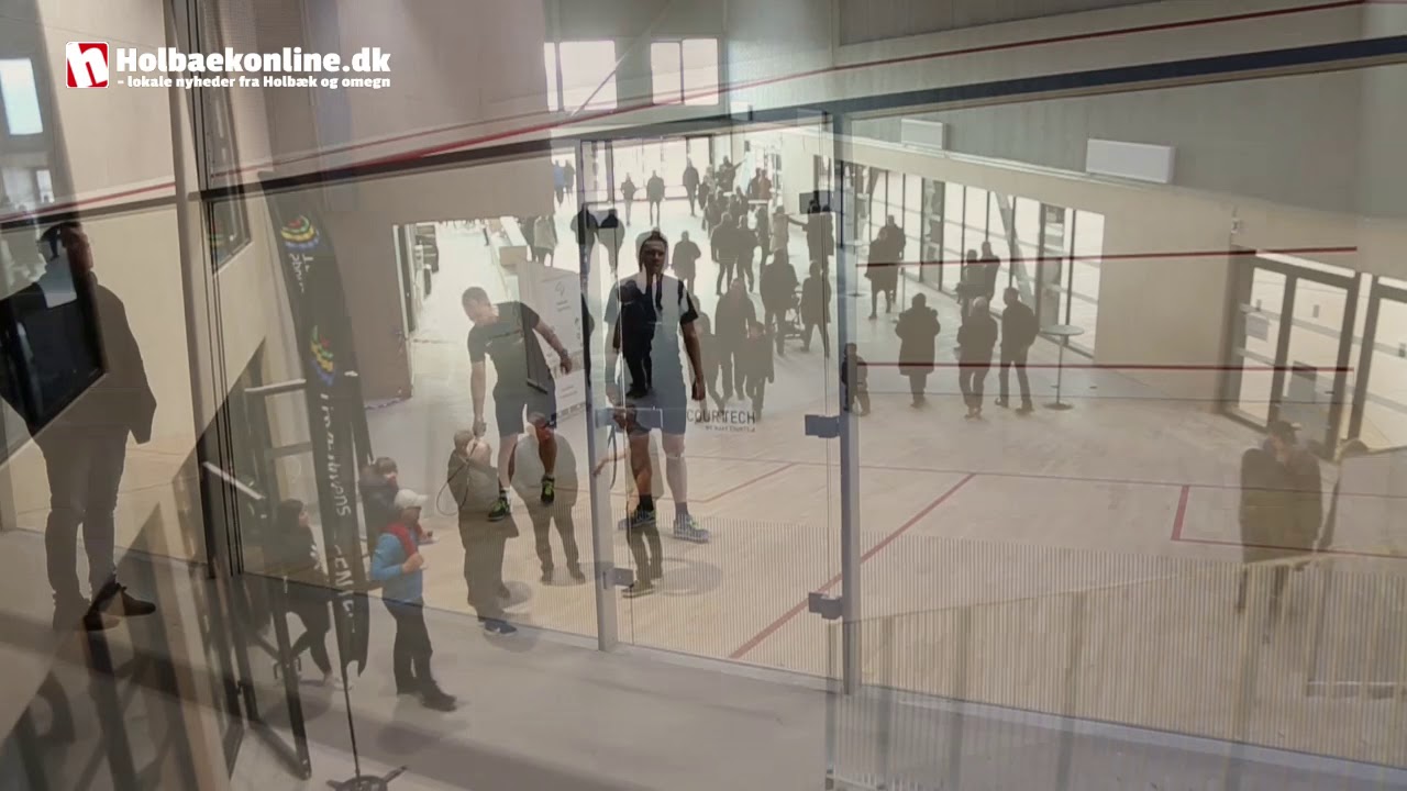 &Aring;bent hus i Holb&aelig;k Sportsby
