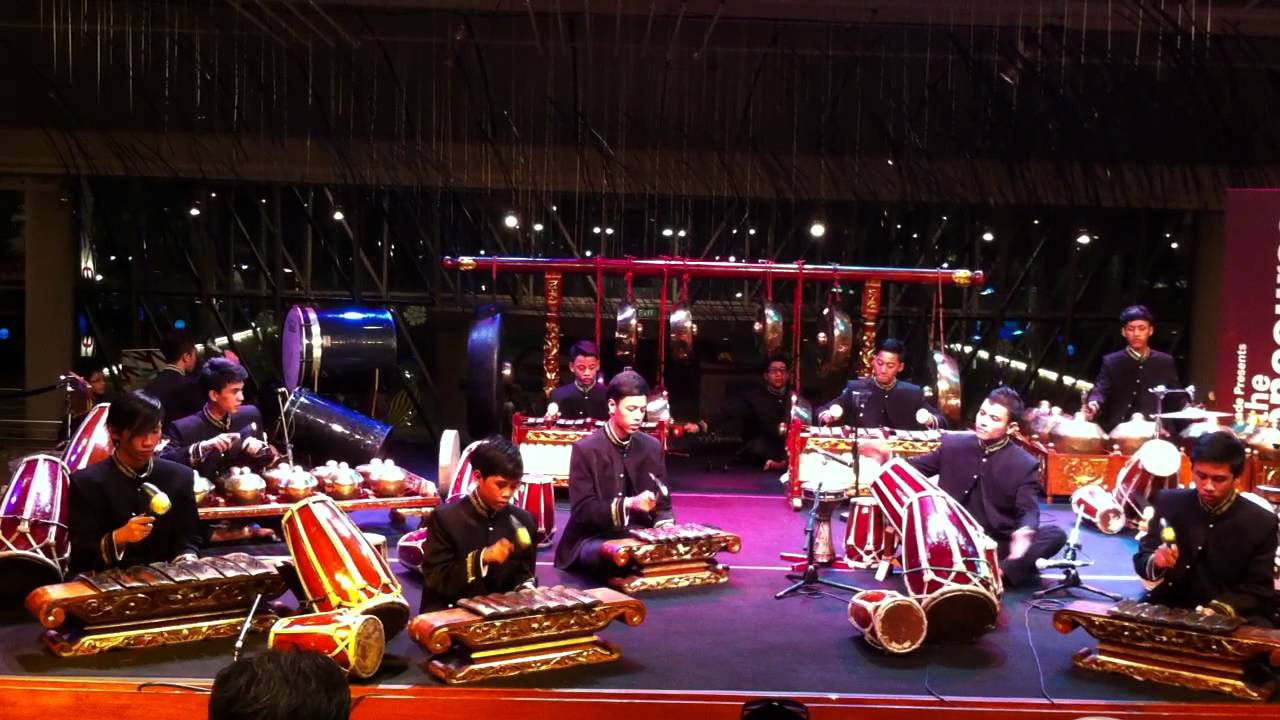 Gamelan - Djoko Mangkrengg - Cublak cublak Suweng
