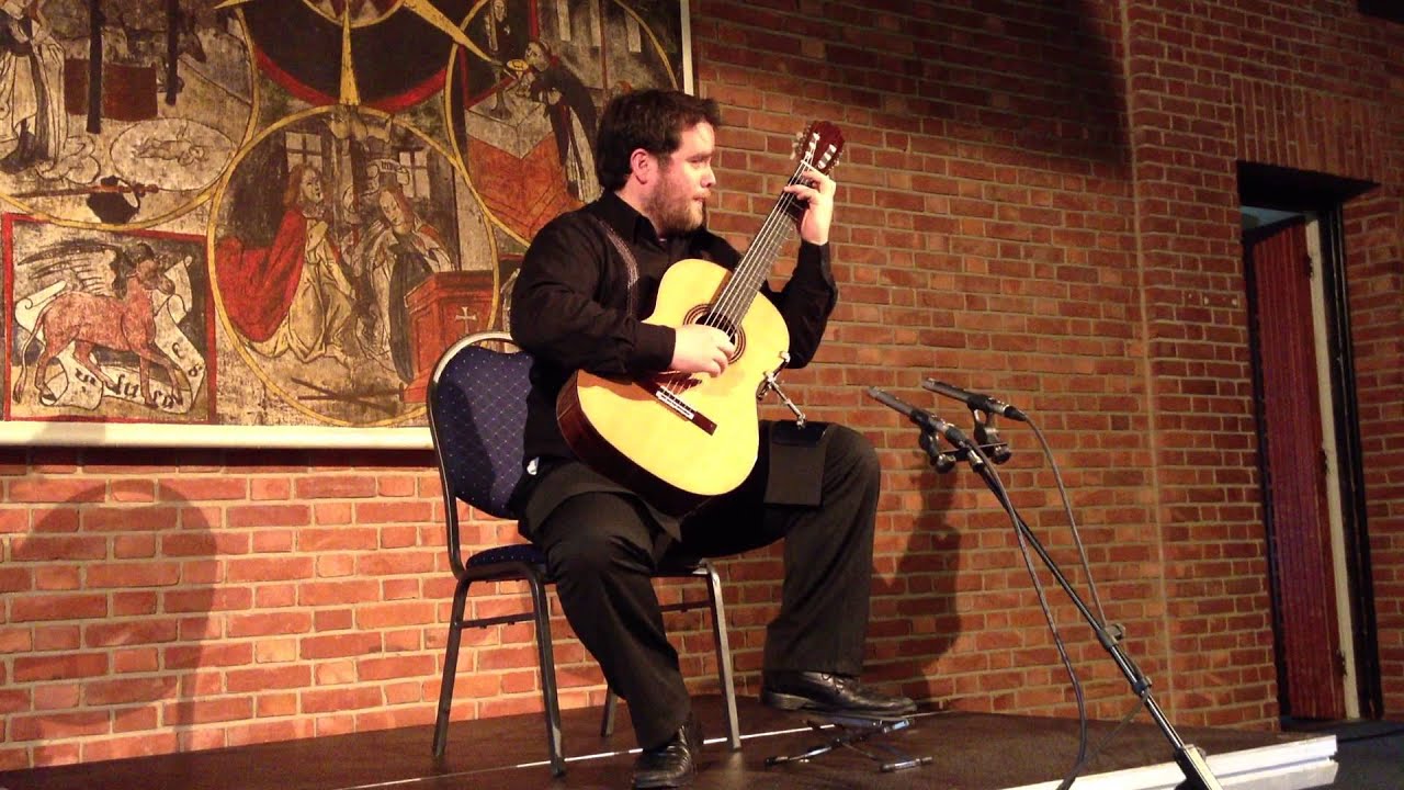 Omán Kaminsky play A.M. Barrios live in the Netherlands