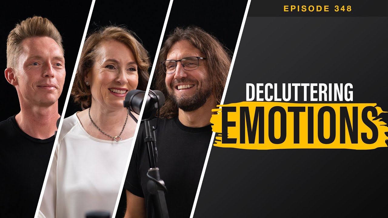 Ep. 348 | Decluttering Emotions (with @Susan David, Ph.D.)