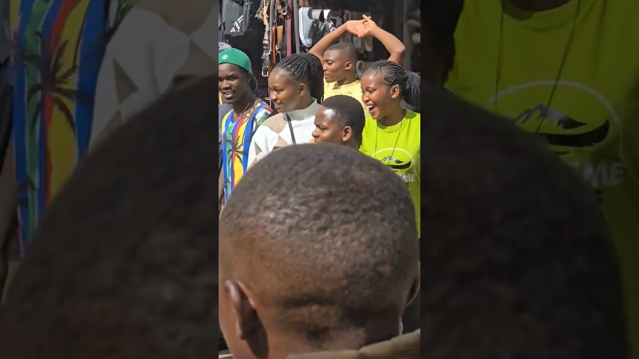 TURNING HEADS❤️.  #explore #africa #beauty #makeup #fashion #model #shorts